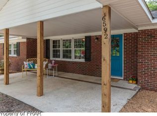 6592 Sim Canady Rd, Hope Mills, NC 28348