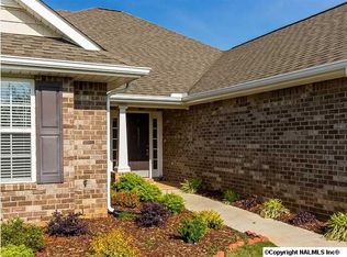 112 Summer Cove Cir NW, Madison, AL 35757