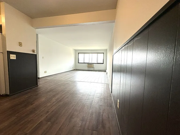 94th Homes — Photo 18