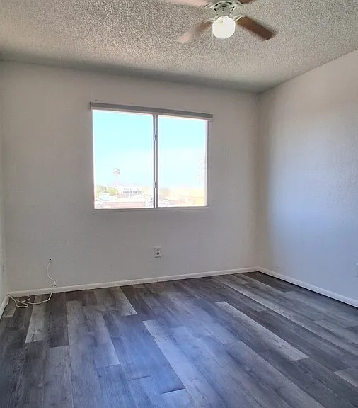 4425 E Wood St — Photo 19