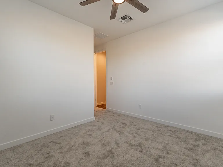 22268 N Risa Dr — Photo 29