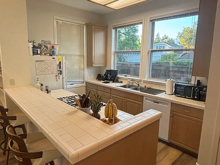 263 Los Gatos Blvd #D — Photo 6