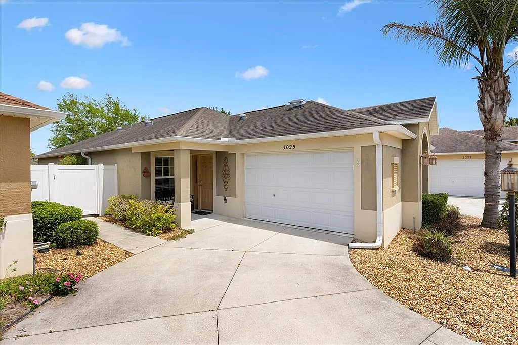 3 bed, 2.0 bath, 1415 sqft, $3,500 — Photo 1