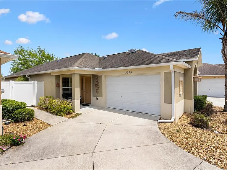 3025 Bartow Ln — Photo 1