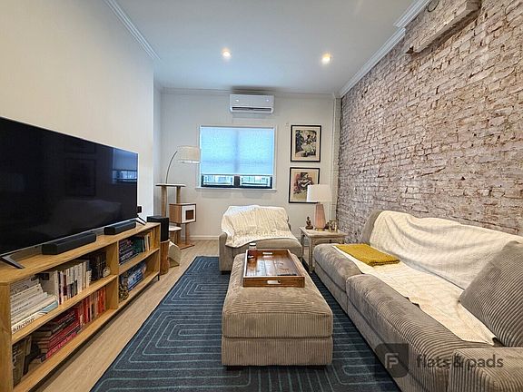 5th image of 560 Rogers Ave #1A
