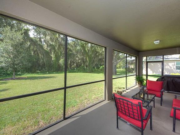 2nd image of 11323 Coventry Grove Cir