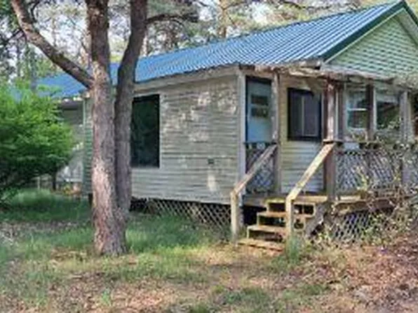 5276 S Lakeshore Dr, Ludington, MI 49431