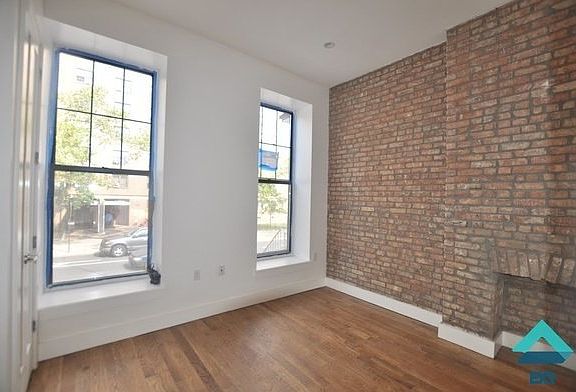 5th image of 94 Lewis Ave #02M