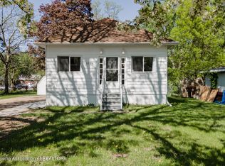 4224 Pleasant Grove Rd, Lansing, MI 48910