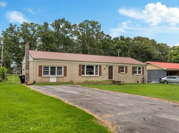 451 Carman Ave, New Johnsonville, TN 37134