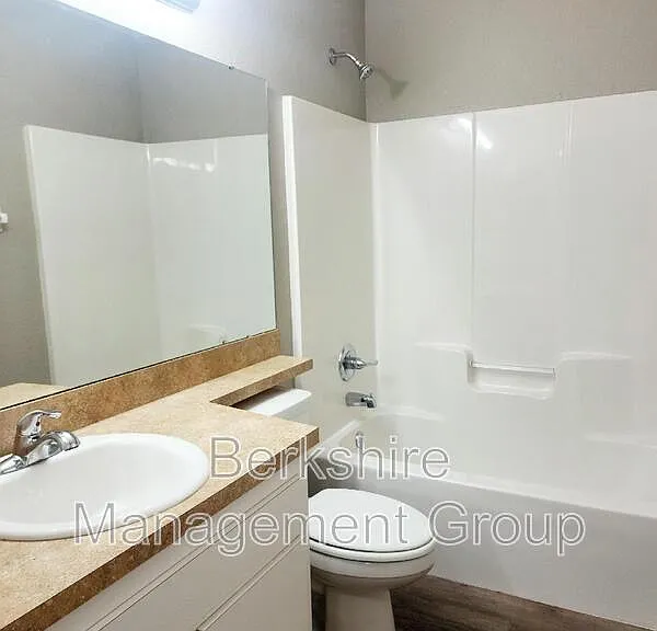1134 Pogonia Dr — Photo 5