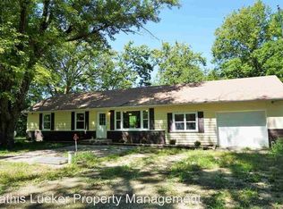 1126 E Flint Hills Blvd, Junction City, KS 66441