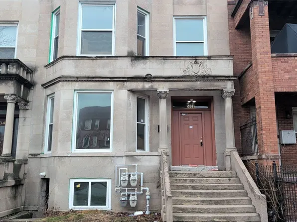 5932 S Prairie Ave, Chicago, IL 60637