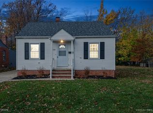 330 E 260th St, Euclid, OH