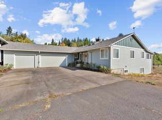 16133 S Camellia Ct, Oregon City, OR 97045