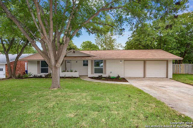 1st image of 3026 Sir Phillip Dr