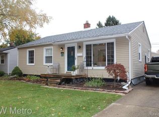 1120 Amelia Ave, Royal Oak, MI 48073