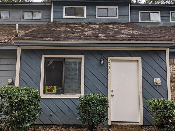 3rd image of 2328 Sandpiper St