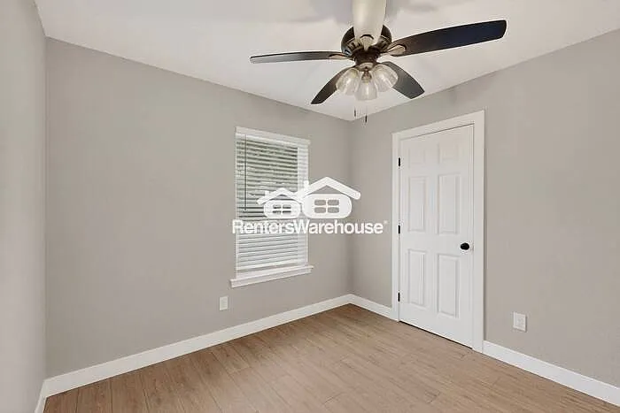 1002 Westminster Ln — Photo 34