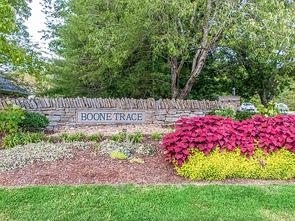 2nd image of 1017 Valley Cove Ct