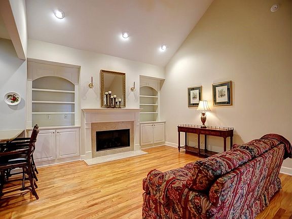 5th image of 2023 Macland Square Dr #9