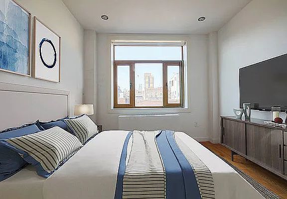 3rd image of 324 Grand St #5C