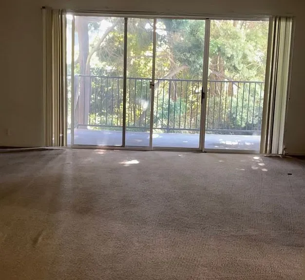 1550 Walnut St #7 — Photo 4