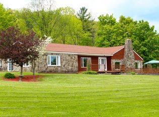 18 Blanchard Ln, Voorheesville, NY 12186