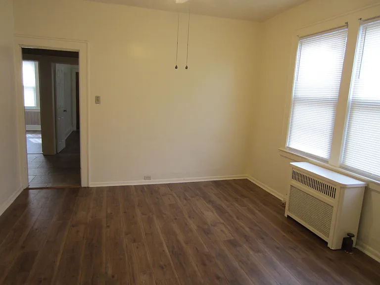 94 Campfield St — Photo 7