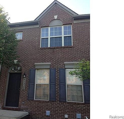 1st image of 41220 Maplewood Dr