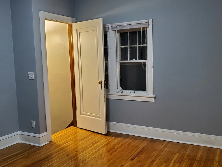 Upper bedroom