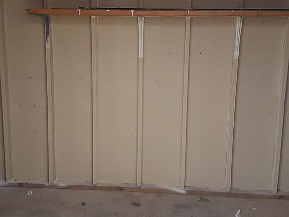 3rd image of 263 Meadowview Dr APT B