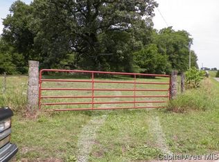 11842 E Lyons Rd, London Mills, IL 61544