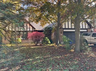 117 Westwood Ln, Richmond Hill, ON L4C 6X8