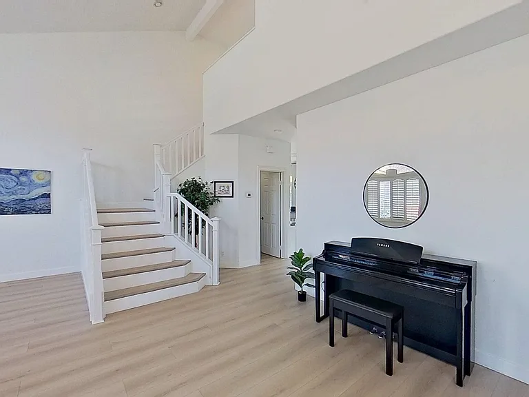 5752 Centerstone Ct — Photo 4