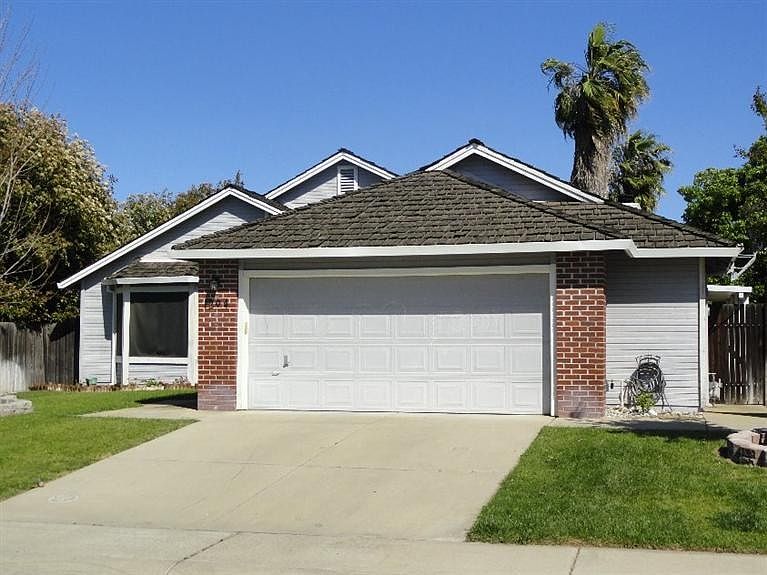 1st image of 1294 Yolanda Dr