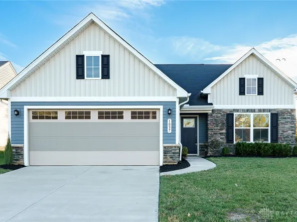 1037 Arbor Dr, Tipp City, OH 45371