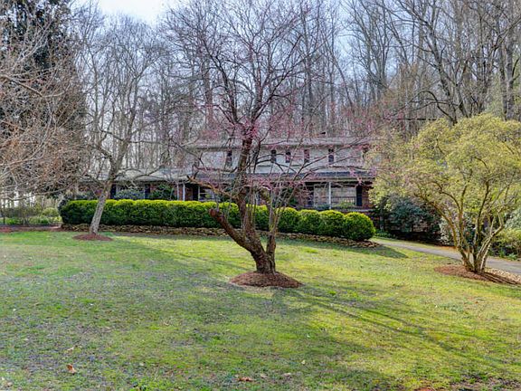 2nd image of 5434 Glen Cove Dr