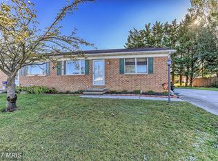 120 S Lincoln Dr, Hanover, PA 17331