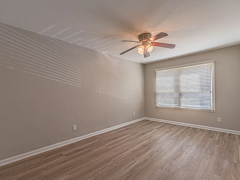 7770 Meadow Rd #202 — Photo 8