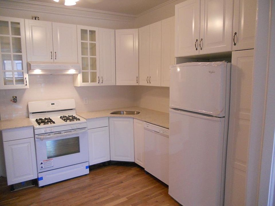 1st image of 434 7th Ave APT 4