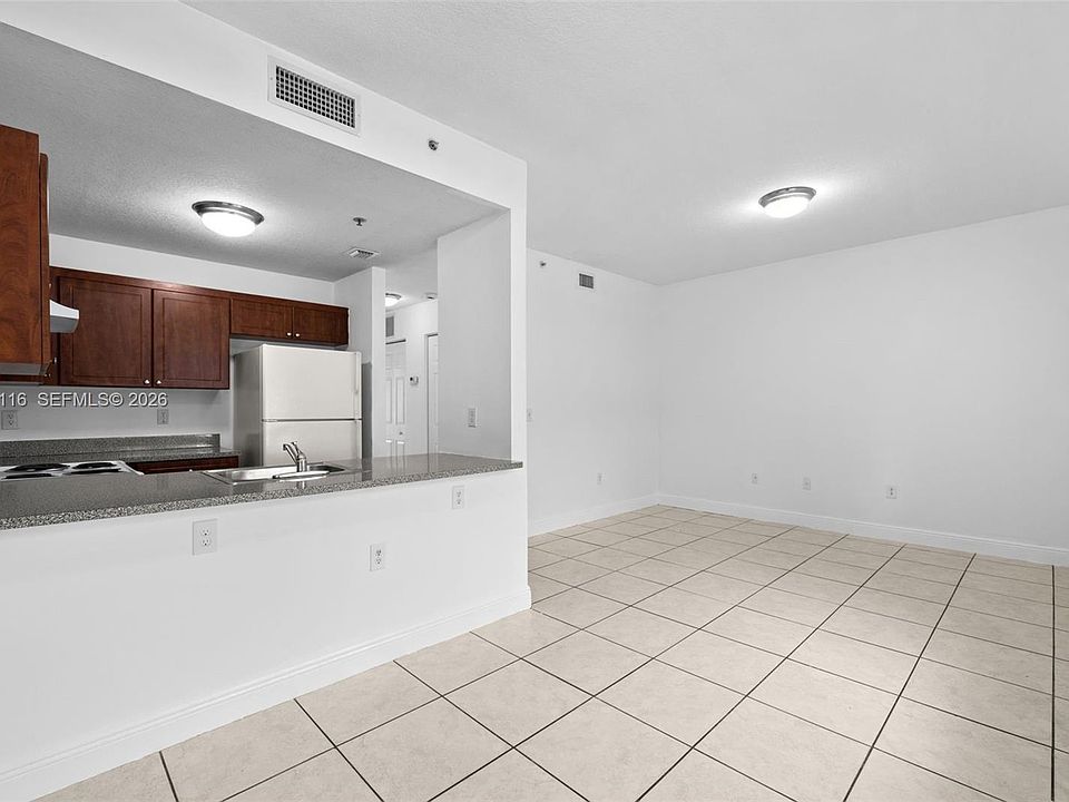 1st image of 2421 W 78th St #104