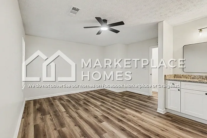 2070 Scarbrough Trl E — Photo 24