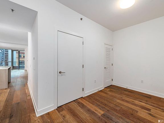 3rd image of 333 Beale St #6H-L