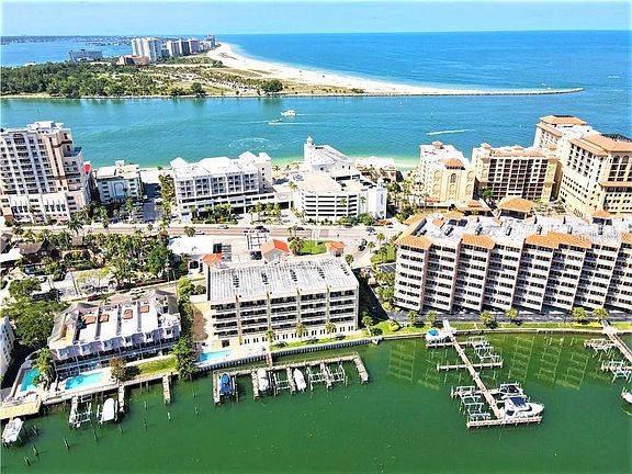 2nd image of 600 Bayway Blvd APT 202