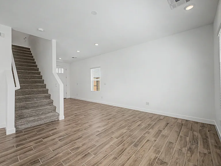 1528 N Pueblo Dr — Photo 24