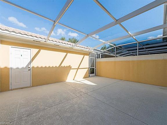 5th image of 28631 Alessandria Cir