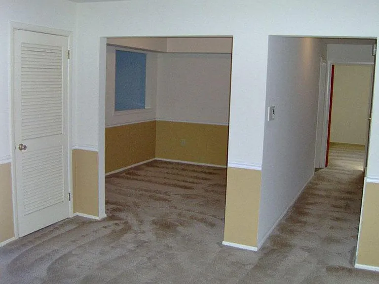 Ridgewood Apartments — Photo 35