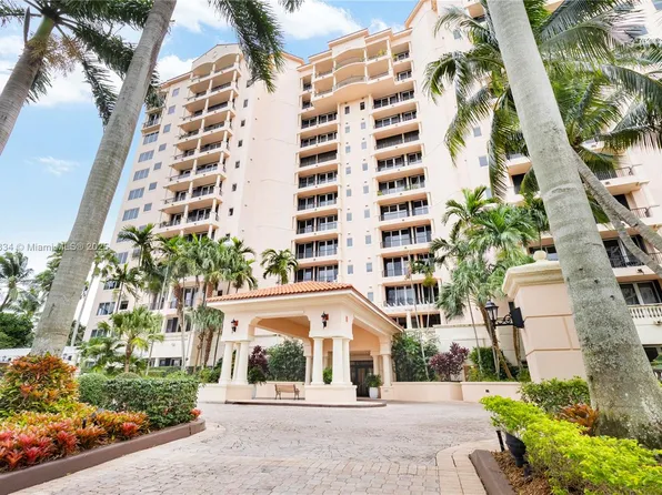 13627 Deering Bay Dr APT 901, Coral Gables, FL 33158
