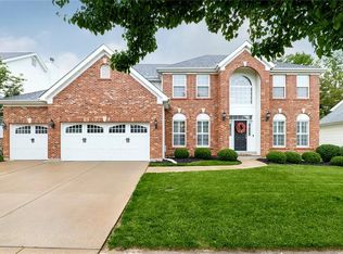 1087 Nooning Tree Dr, Chesterfield, MO 63017
